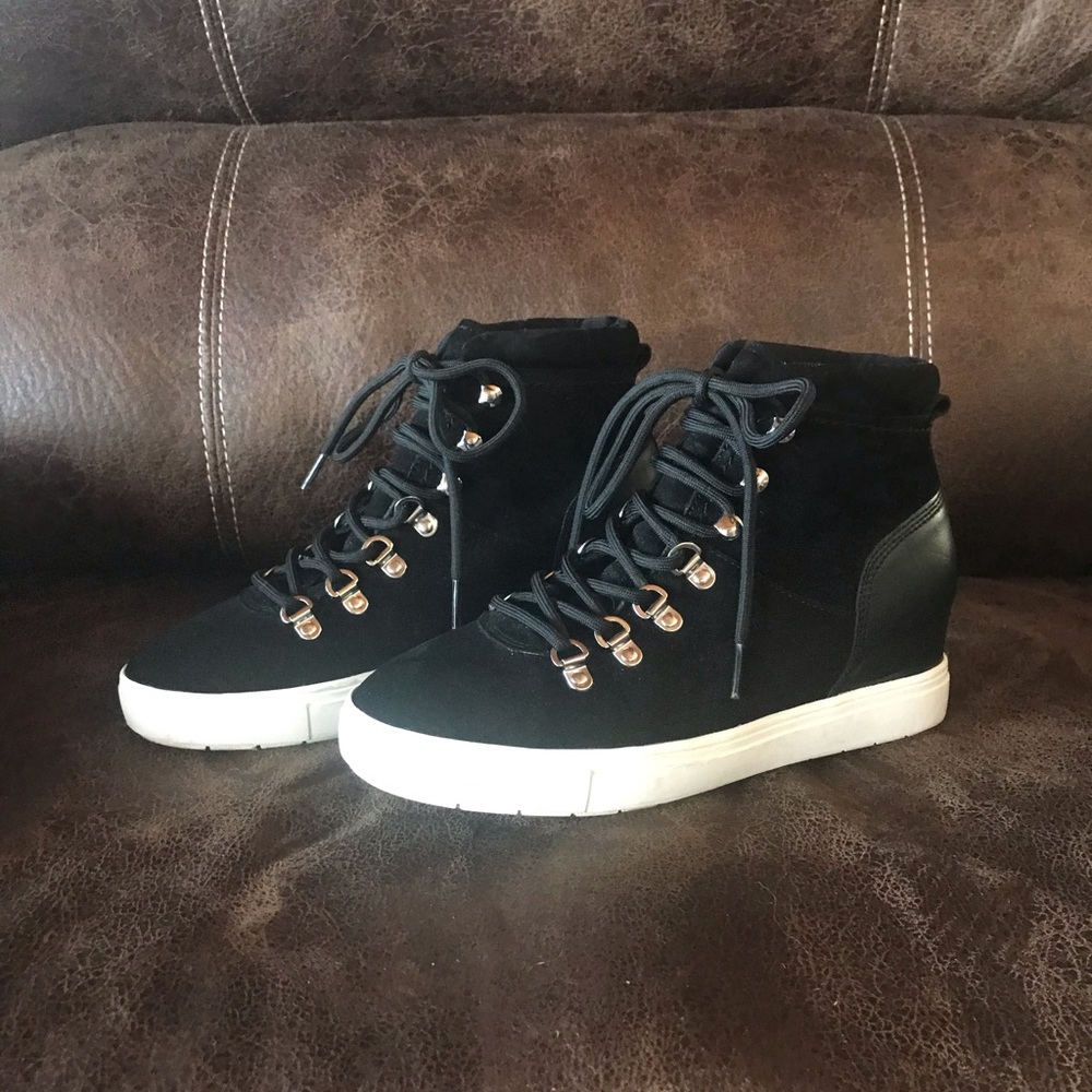 Steve by Steve Madden